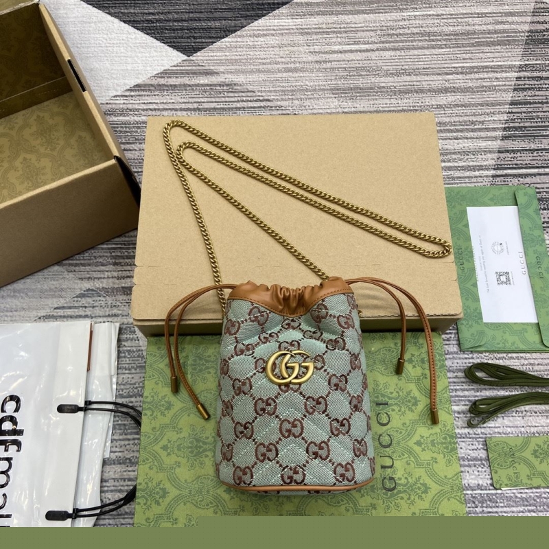 G*u*i bucket bags